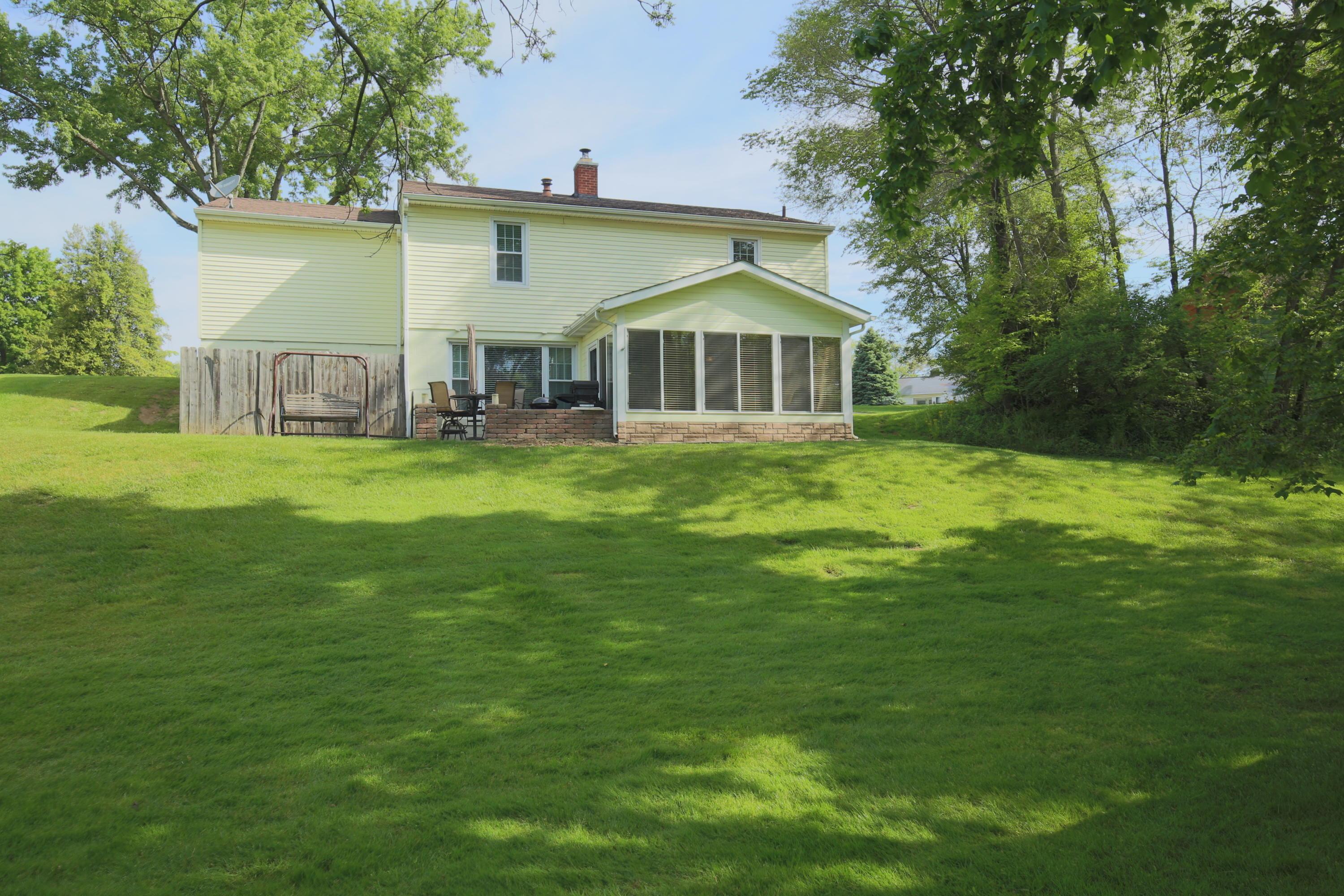 1789 Nelson Road Lancaster, OH 43130 - Photo 18 of 20 Gallery Image 18