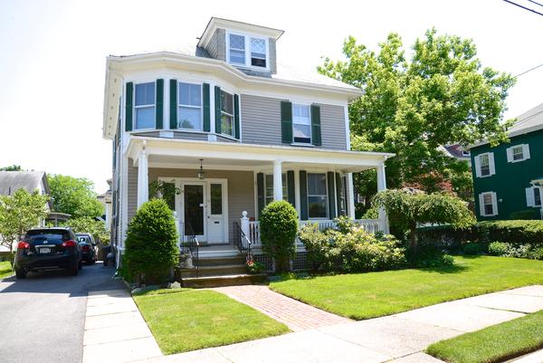 4 Savoy Road Salem, MA 01970 - Photo 3 of 29 Gallery Image 3