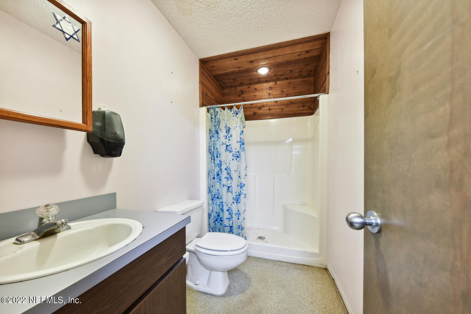 10569 Lem Turner Road Jacksonville, FL 32218 - Photo 14 of 25 Bathroom