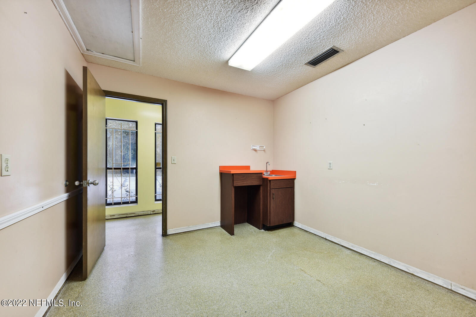 10569 Lem Turner Road Jacksonville, FL 32218 - Photo 15 of 25 Room