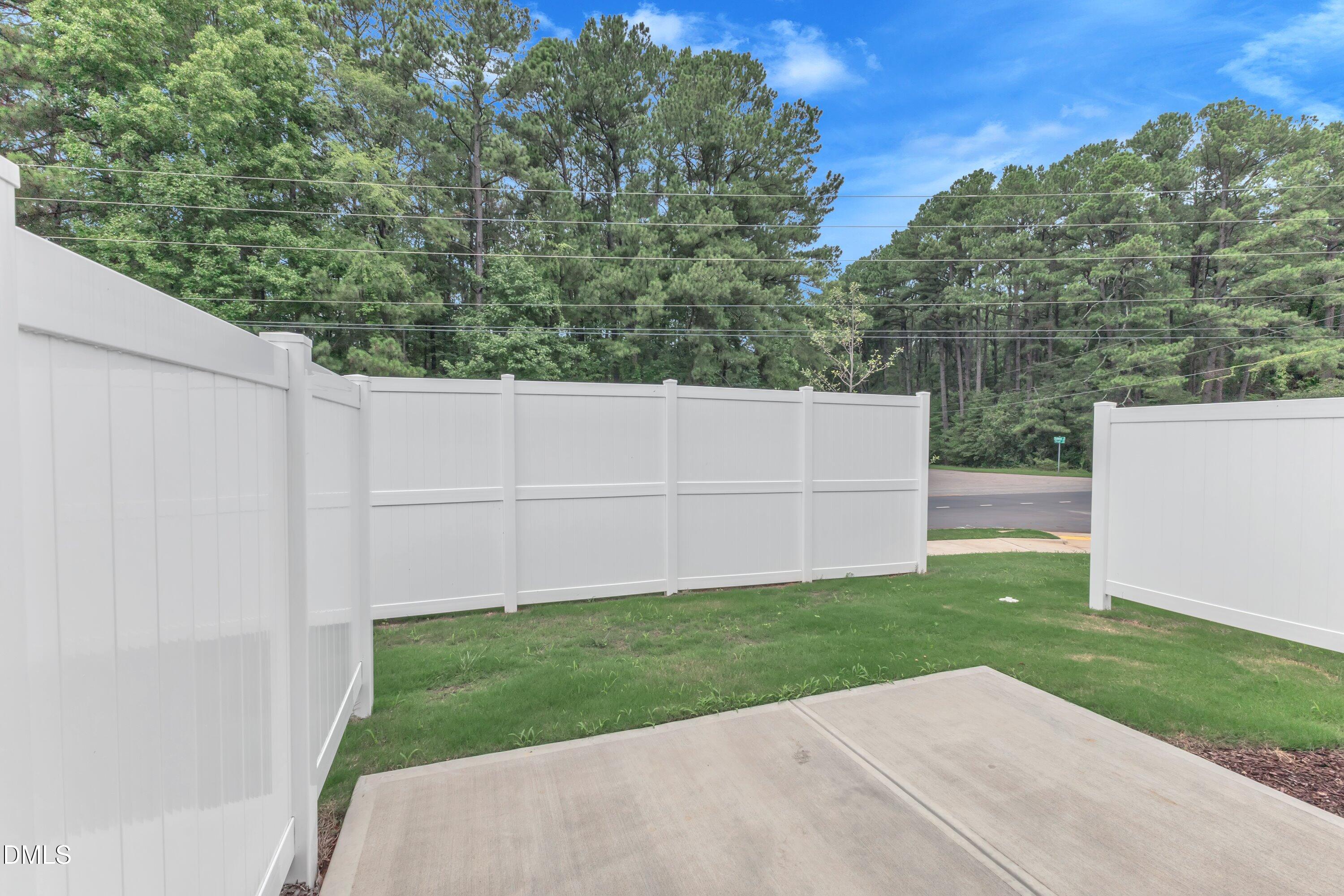 1706 Ballard Drive Raleigh, NC 27606 - Photo 9 of 38 09-1700 Ballard Dr-9