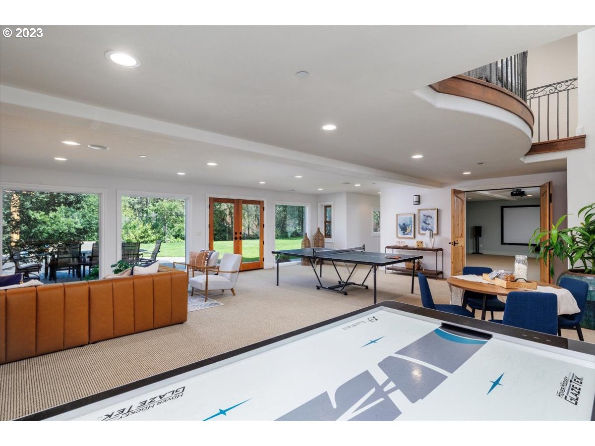 4220 Southwest Charming Way Portland, OR 97225 - Photo 23 of 45 Gallery Image 23