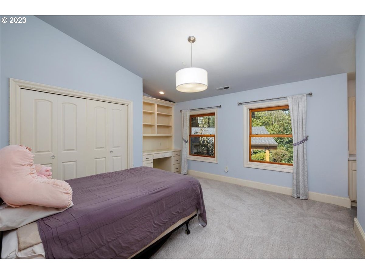 4220 Southwest Charming Way Portland, OR 97225 - Photo 30 of 45 Gallery Image 30