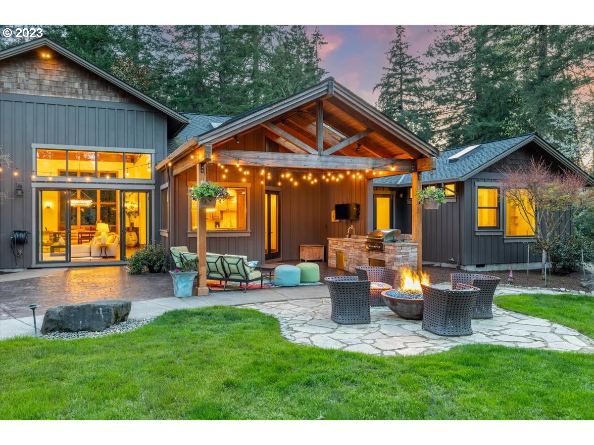 4220 Southwest Charming Way Portland, OR 97225 - Photo 44 of 45 Gallery Image 44