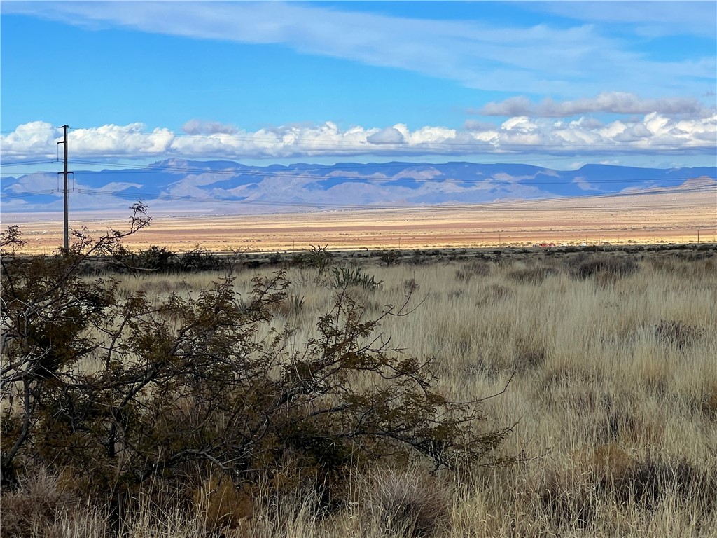 45-ac Westwind Road Kingman, AZ 86401 - Photo 3 of 24 Views to the northwest