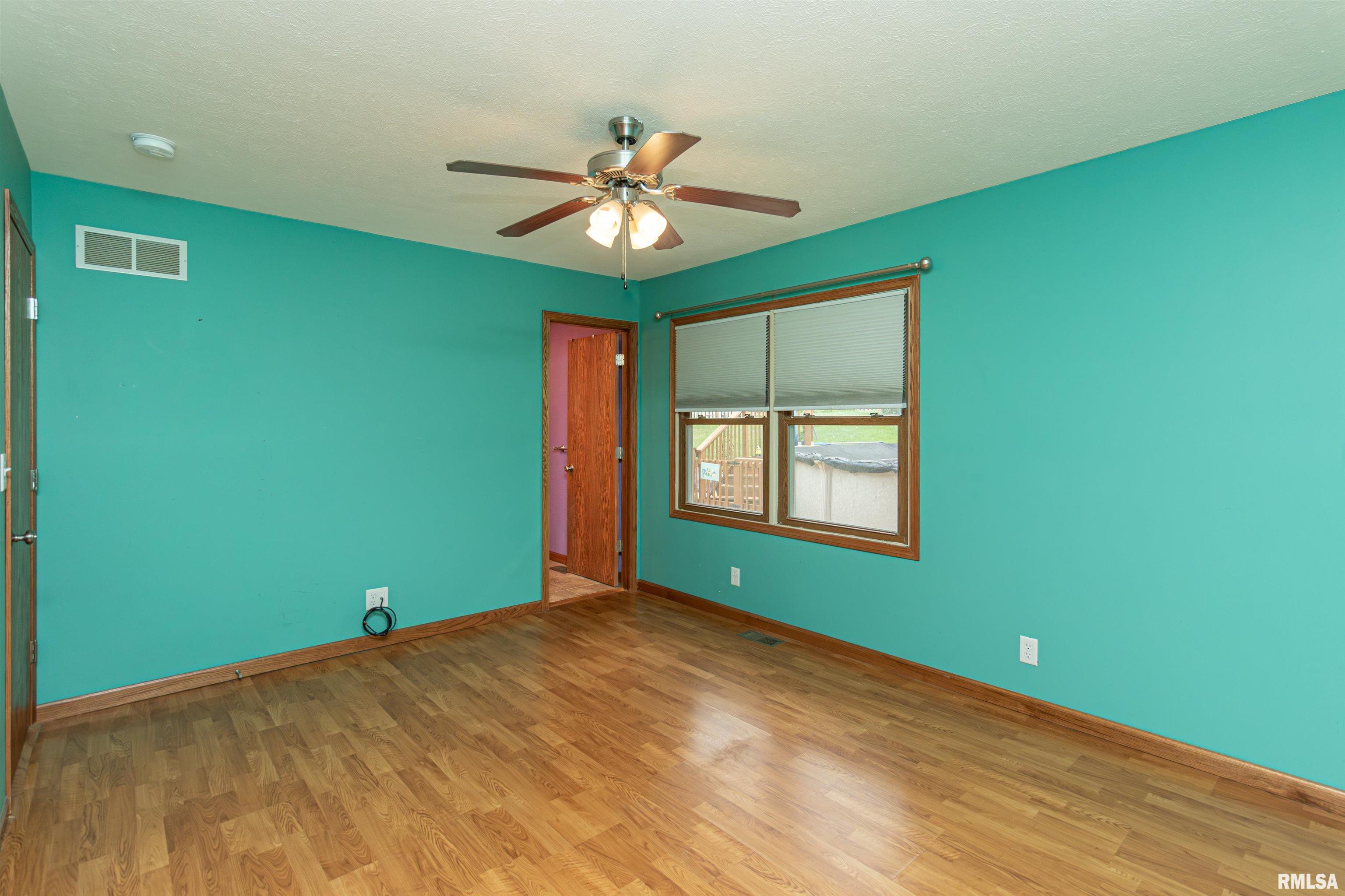 107 Dillon Road Marquette Heights, IL 61554 - Photo 35 of 42 Gallery Image 35