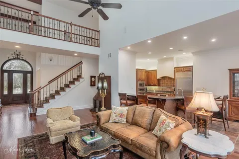 $640,000 | 10910 Belle Cour Way, Shreveport, LA 71106