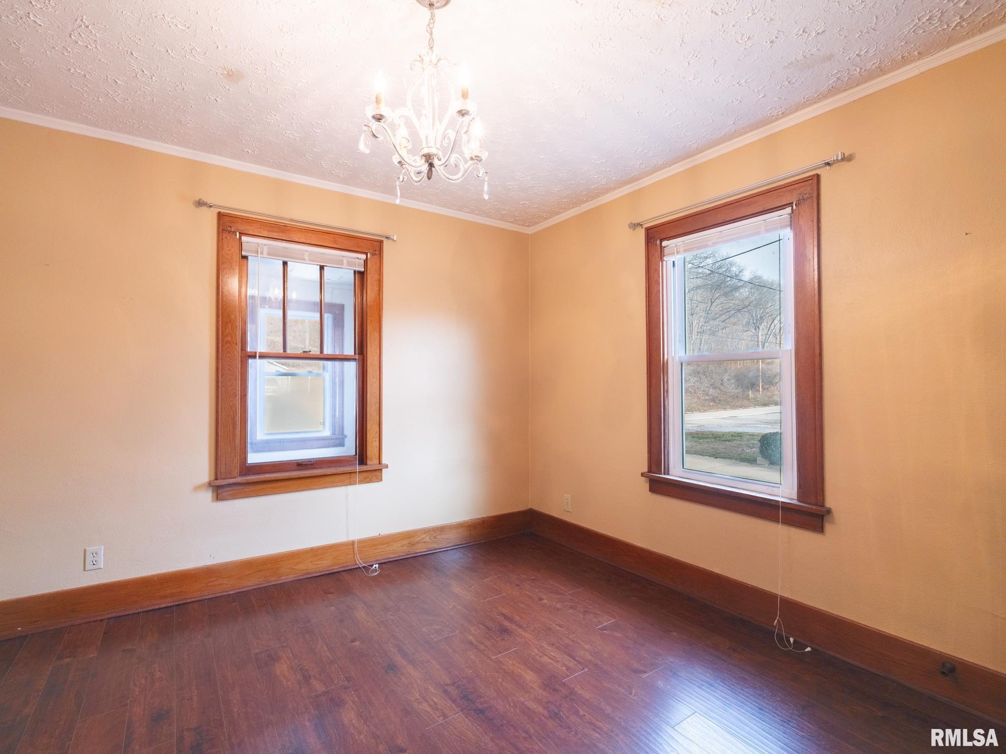 4110 West Southport Road Peoria, IL 61615 - Photo 23 of 35