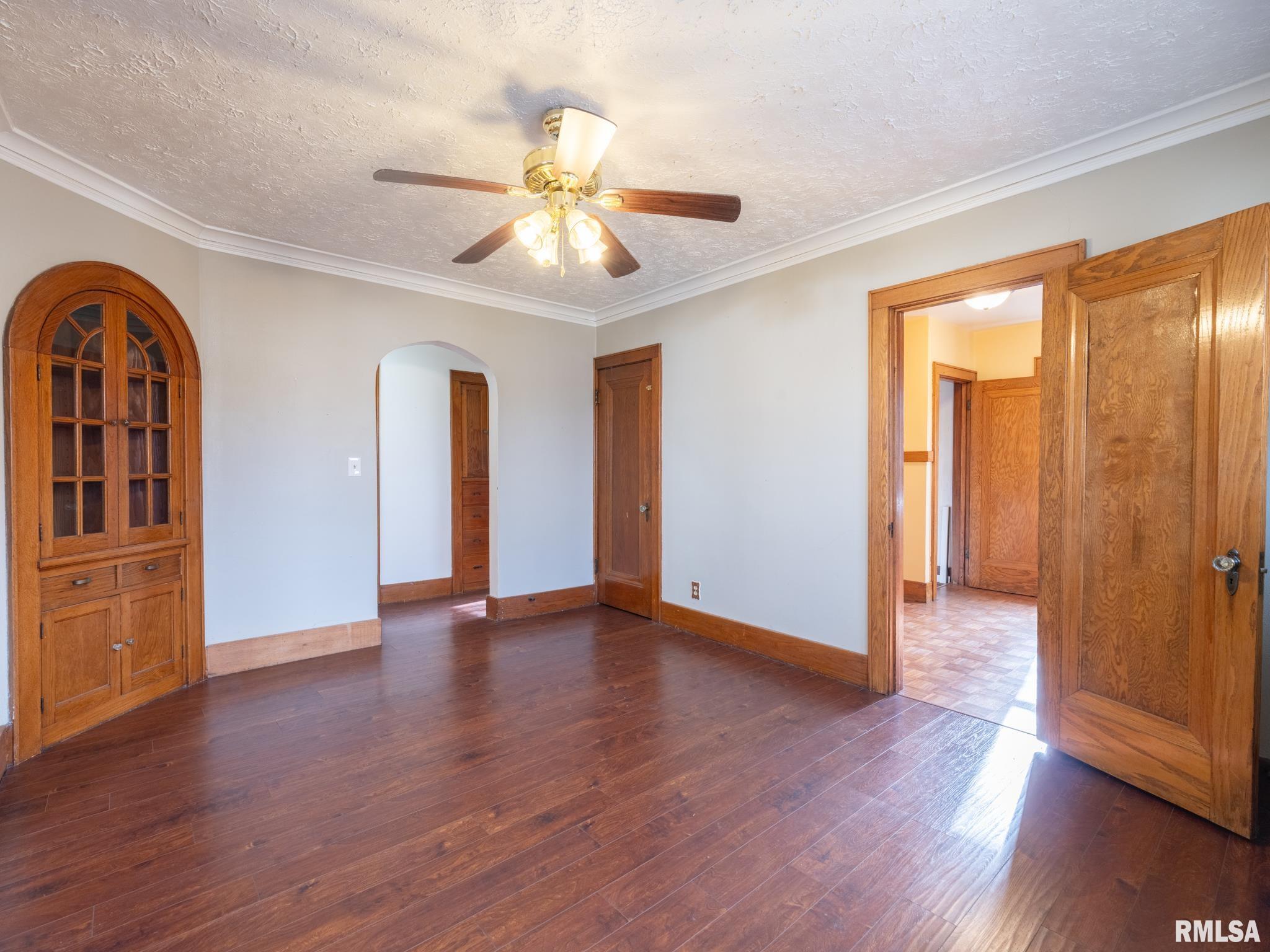 4110 West Southport Road Peoria, IL 61615 - Photo 9 of 35