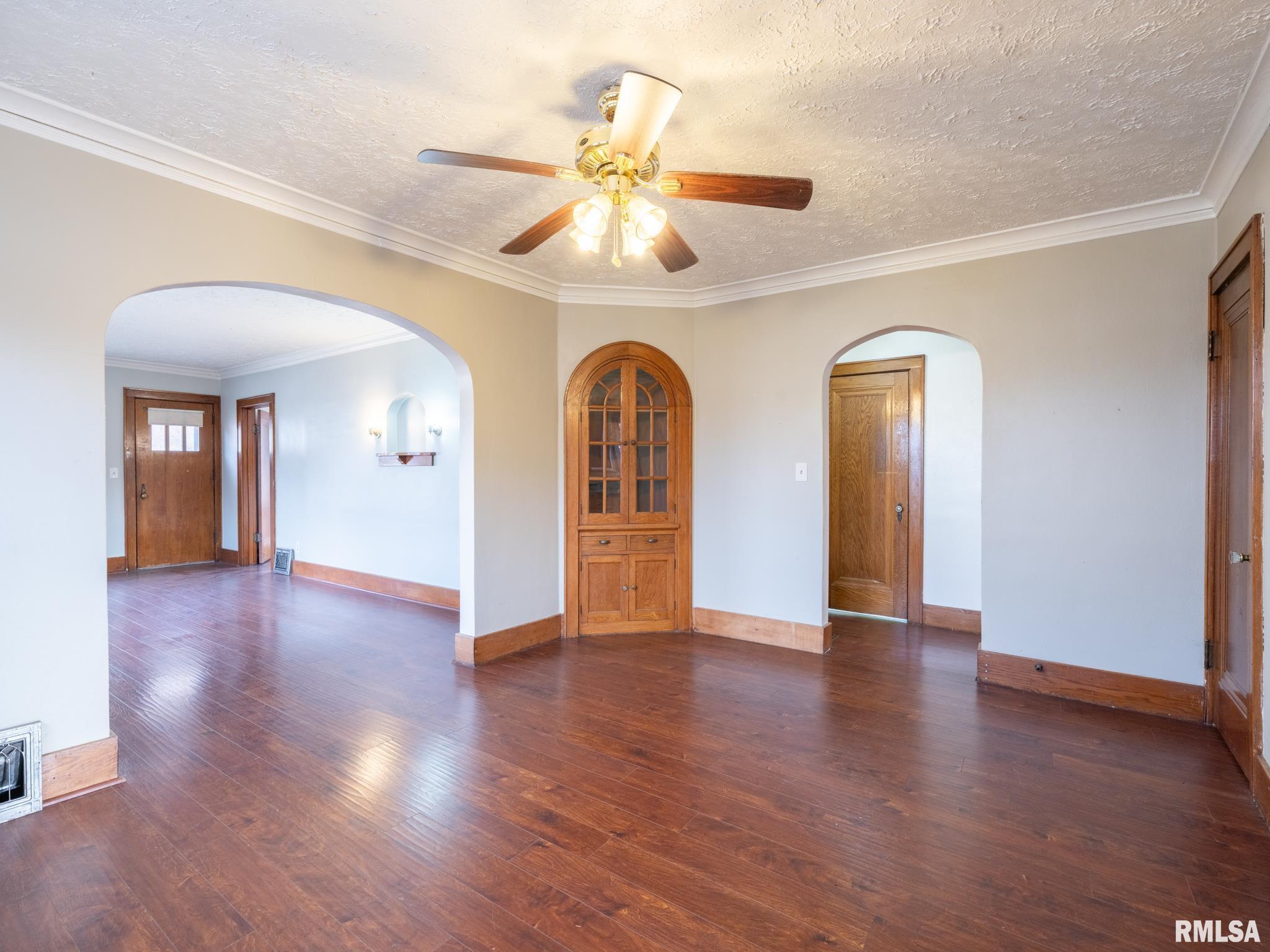 4110 West Southport Road Peoria, IL 61615 - Photo 10 of 35