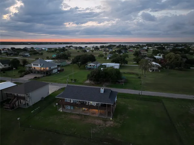 $539,000 | 1504 West Bayshore Drive, Palacios, TX 77465