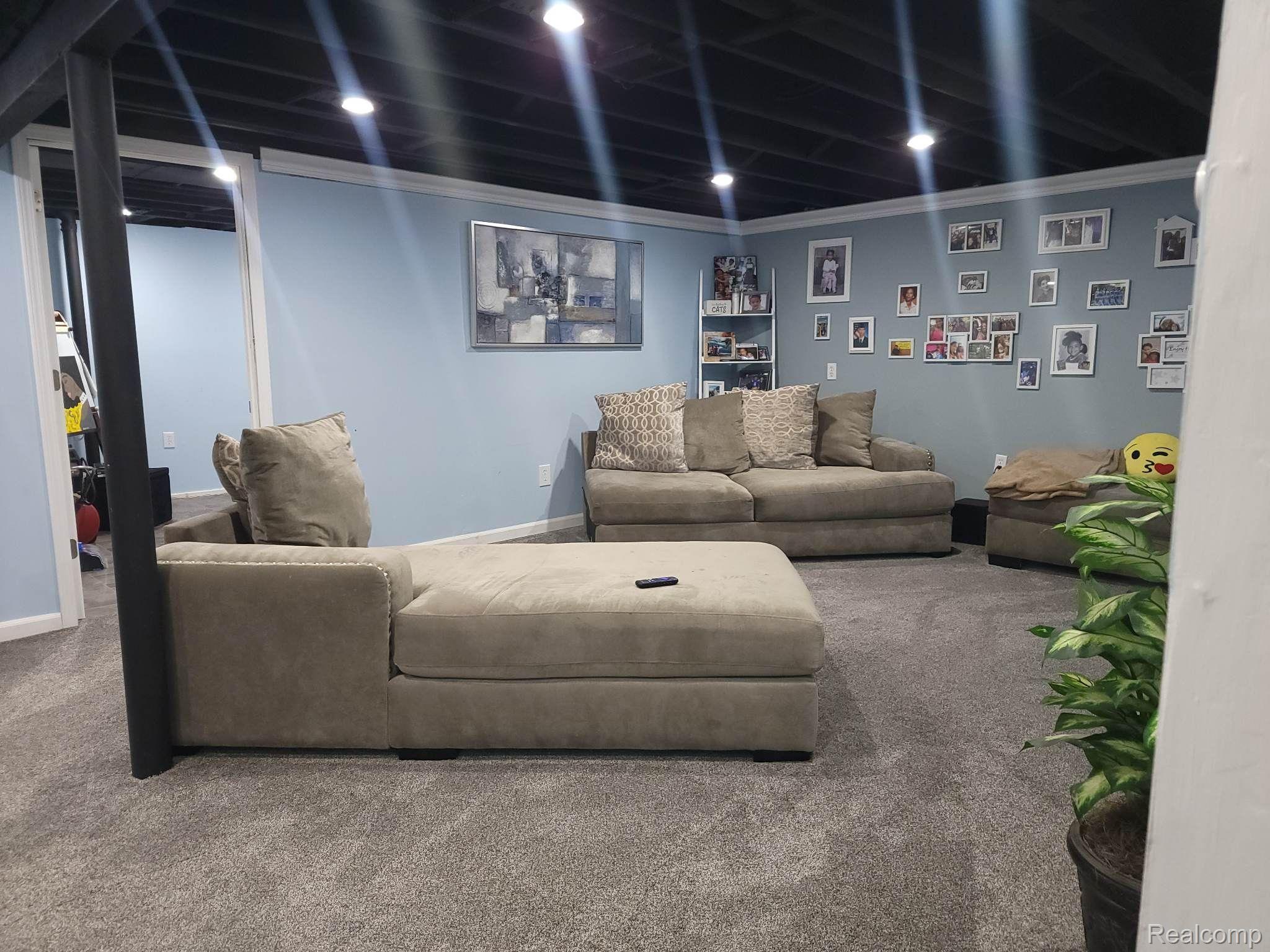 31260 Hayes Road Fraser, MI 48026 - Photo 41 of 42 Gallery Image 41