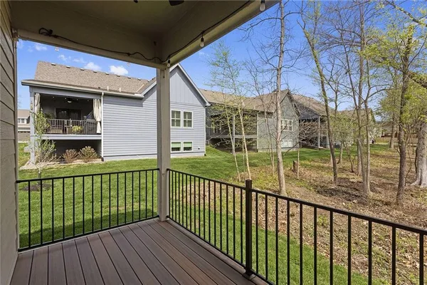 $535,000 | 717 Riverwood Drive, Liberty, MO 64068
