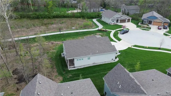 $535,000 | 717 Riverwood Drive, Liberty, MO 64068