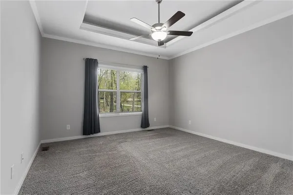 $535,000 | 717 Riverwood Drive, Liberty, MO 64068