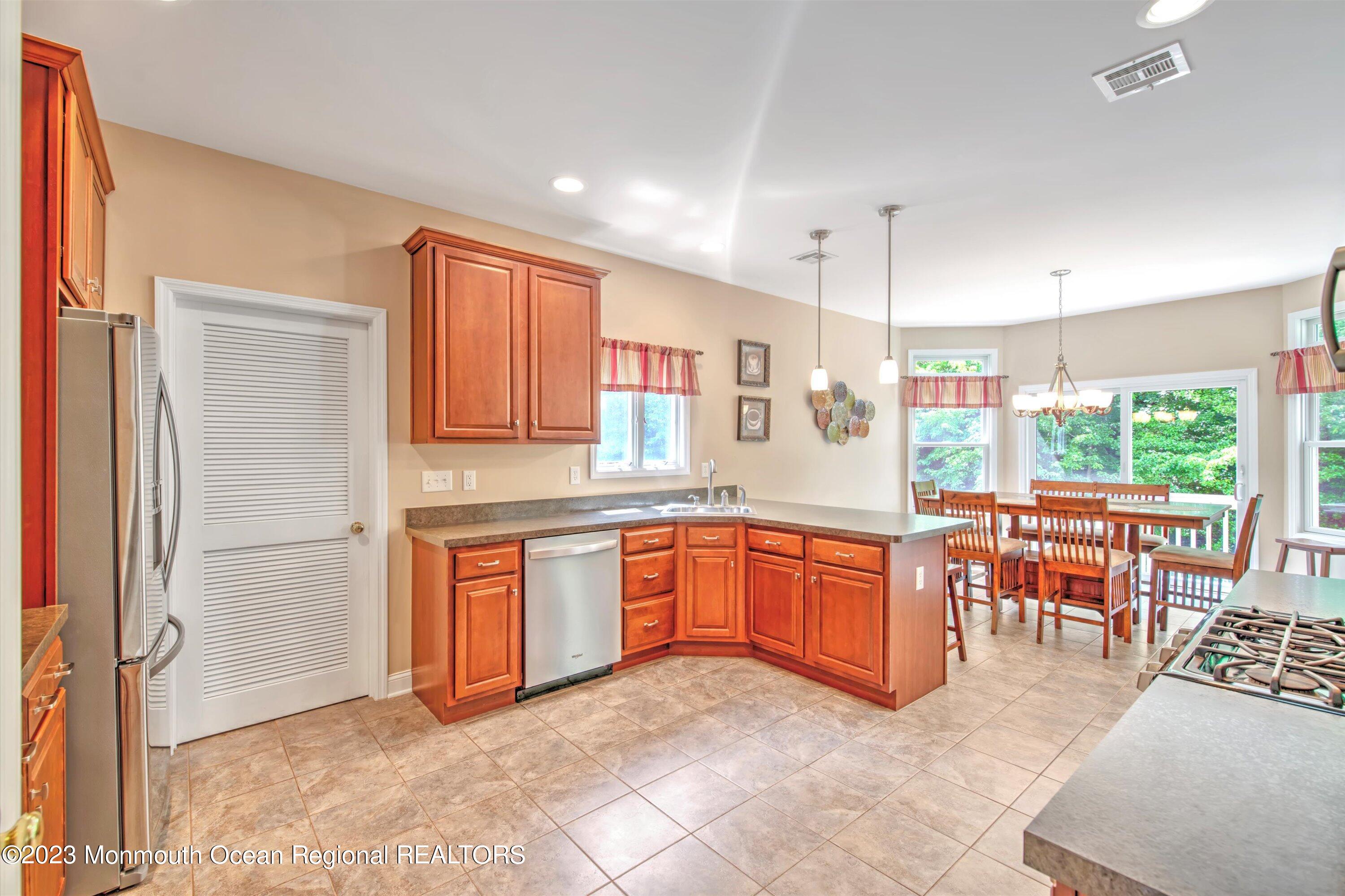 45 Cherry Tree Lane Cream Ridge, NJ 08514 - Photo 15 of 55 15-KITCHEN