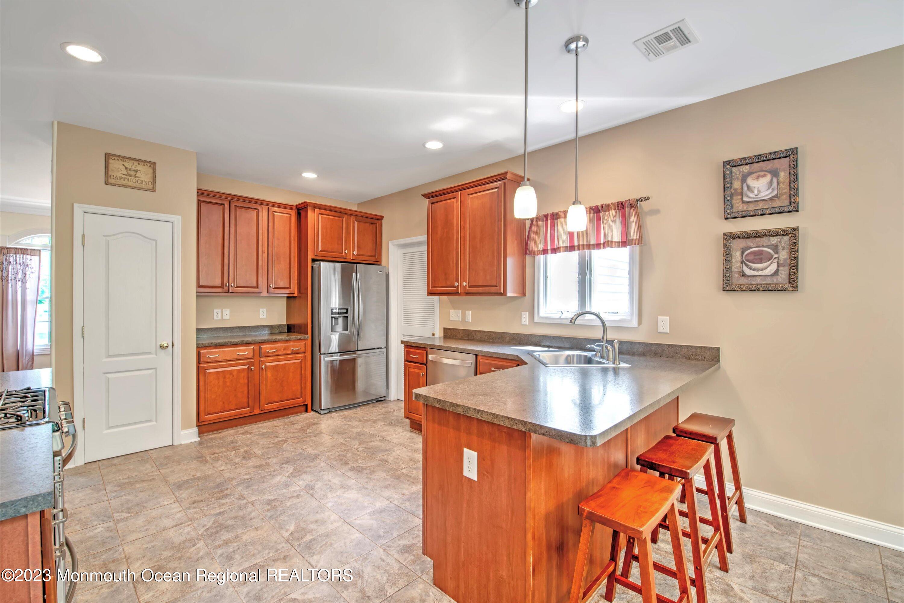45 Cherry Tree Lane Cream Ridge, NJ 08514 - Photo 19 of 55 19-KITCHEN