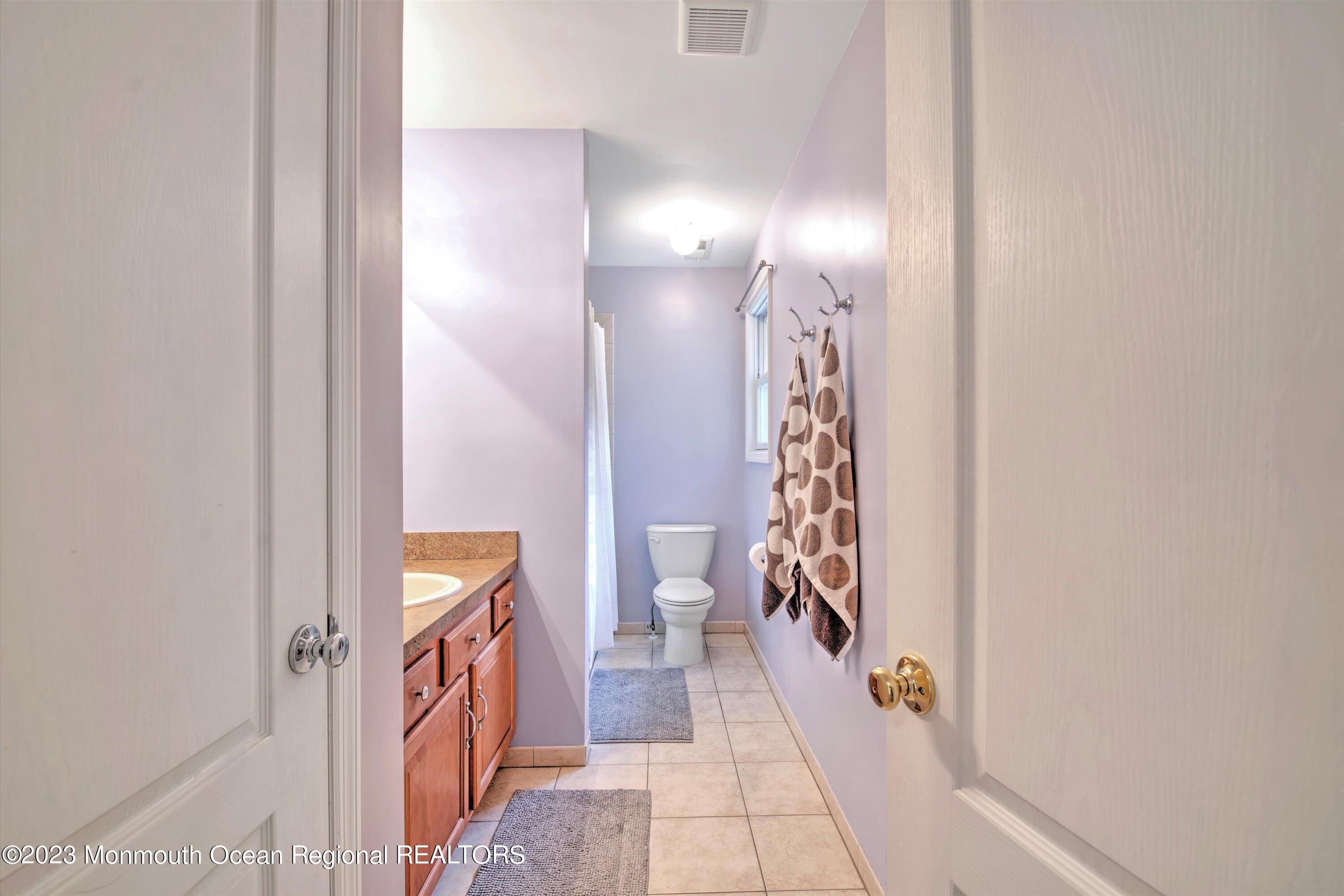 45 Cherry Tree Lane Cream Ridge, NJ 08514 - Photo 35 of 55 35-BATHROOM