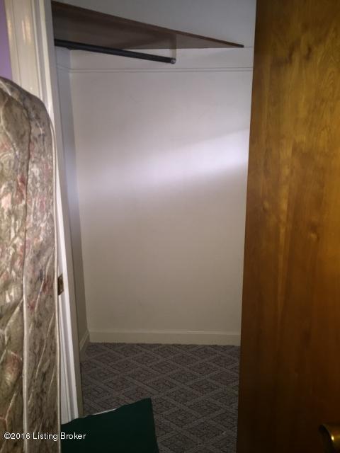 1803 Ralph Avenue Louisville, KY 40216 - Photo 30 of 40 IMG_26 (480x640)