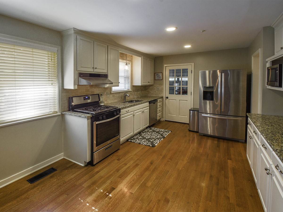 350 Wallace Road Memphis, TN 38117 - Photo 5 of 20