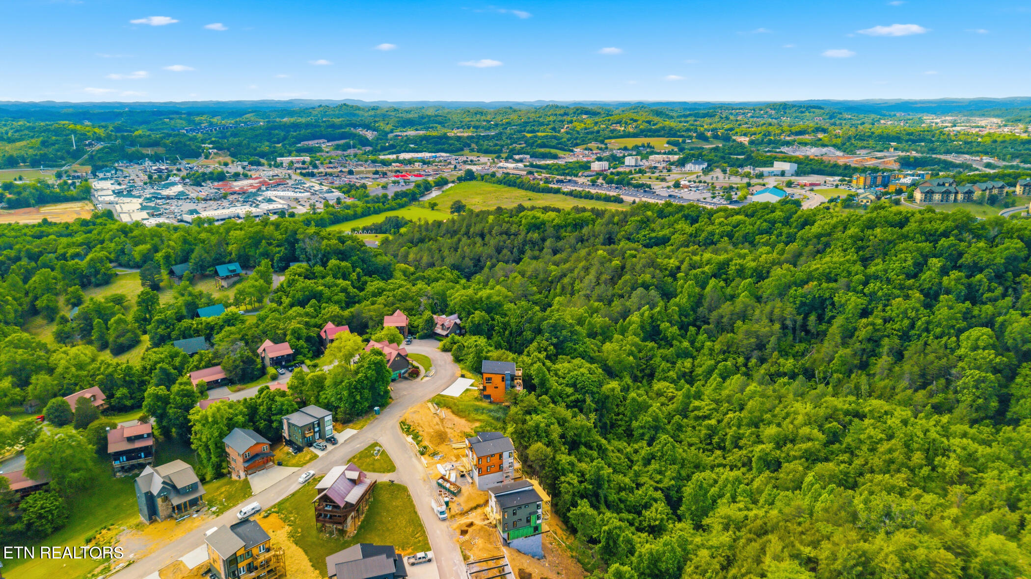 1571 Rainbow Ridge Way Sevierville, TN 37862 - Photo 40 of 44 dji_20260513162533_0438_d