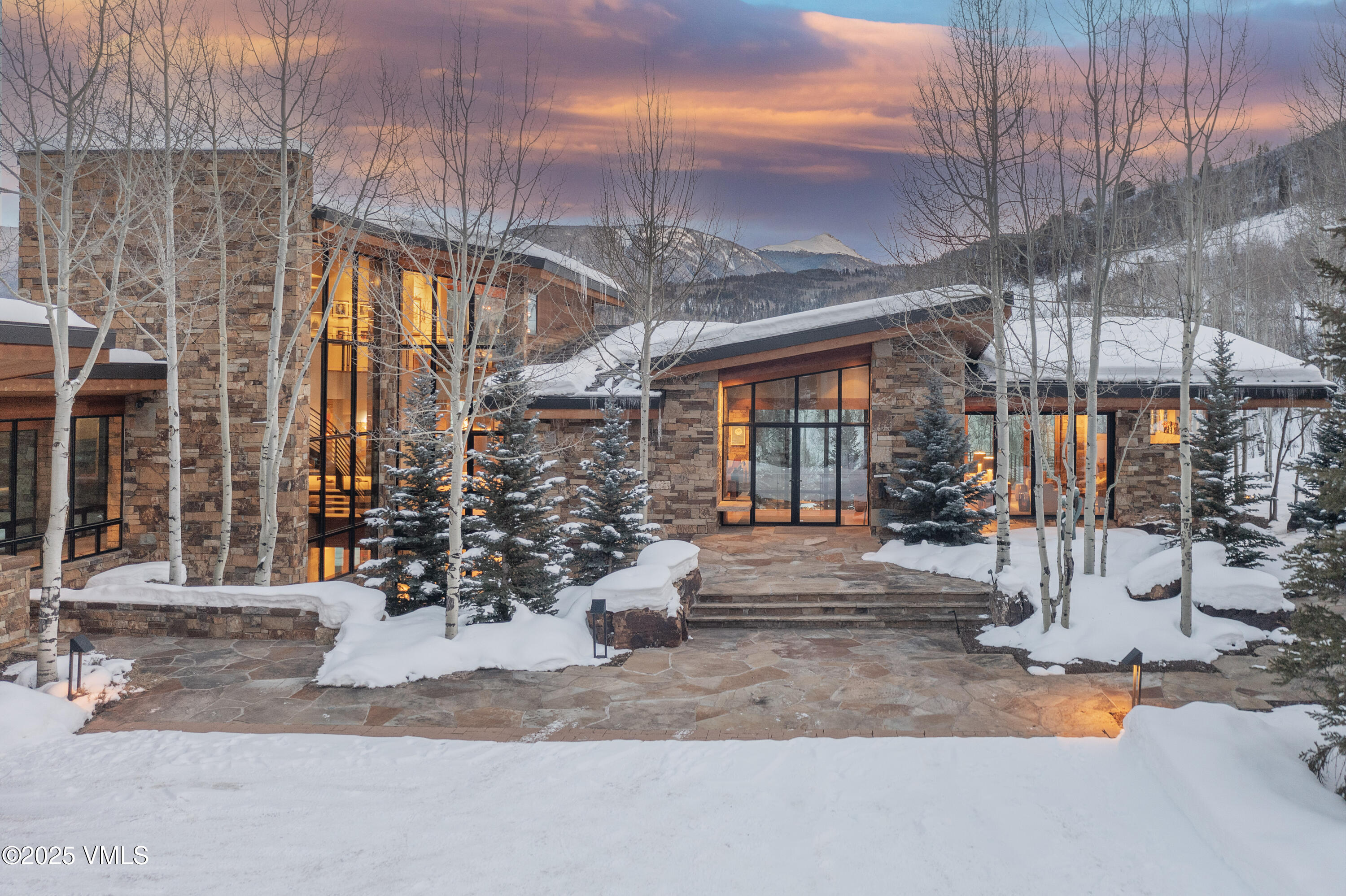 34 Whiskey Ridge Edwards, CO 81632 - Photo 41 of 49 Exterior Front