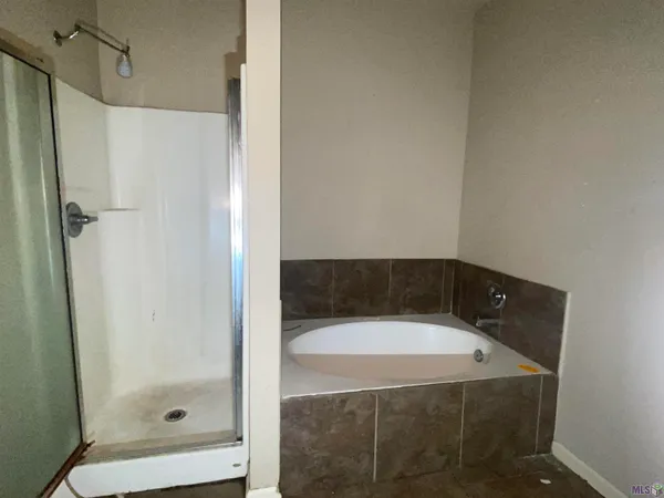 $189,900 | 40330 Coldwater Landing, Gonzales, LA 70737