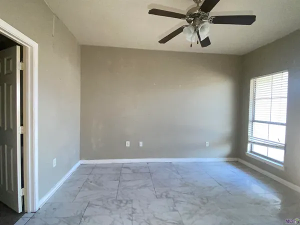 $189,900 | 40330 Coldwater Landing, Gonzales, LA 70737