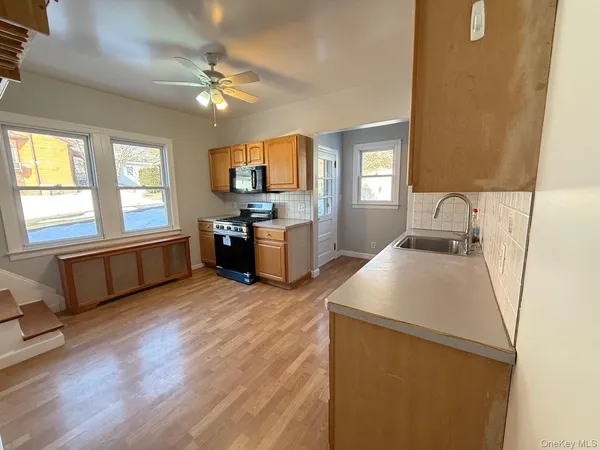 $4,200 | 7 Flower Street, New Rochelle, NY 10801