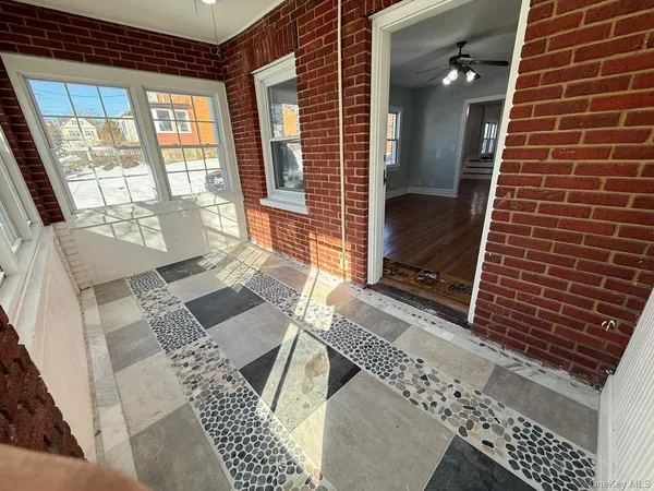 $4,200 | 7 Flower Street, New Rochelle, NY 10801