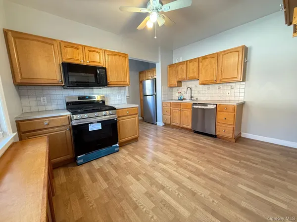$4,200 | 7 Flower Street, New Rochelle, NY 10801