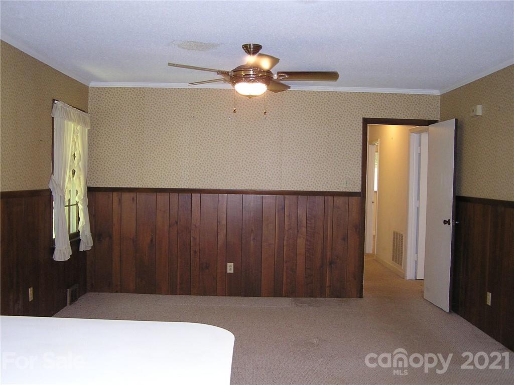 1916 Normandy Road Kannapolis, NC 28081 - Photo 8 of 15 Gallery Image 8