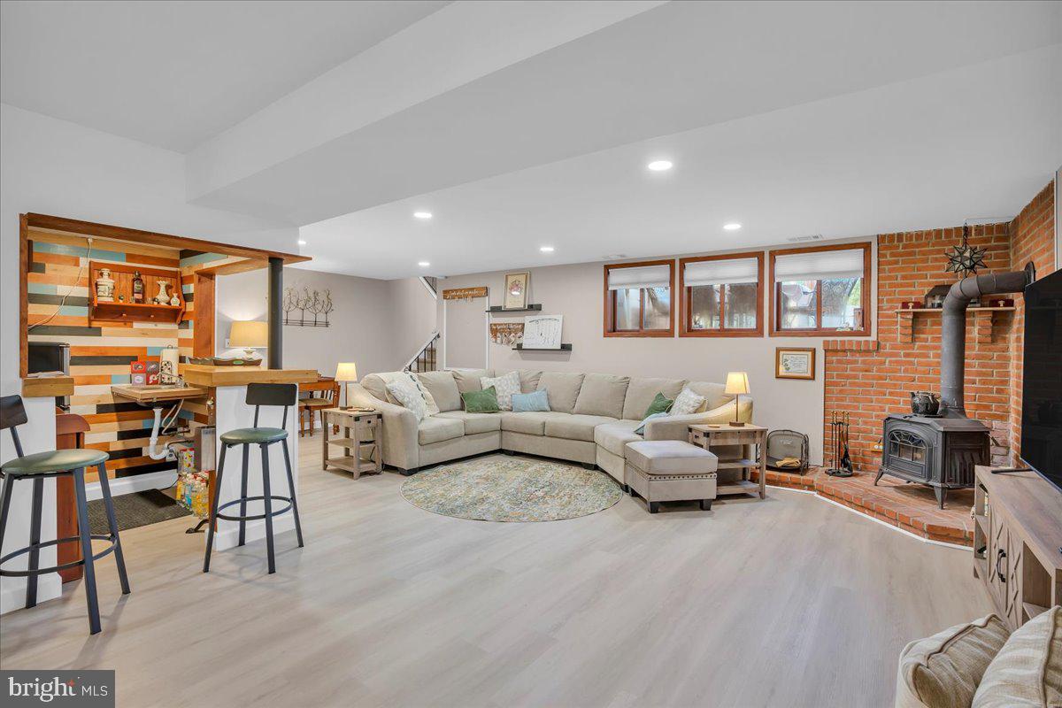 32 Millbridge Road Clementon, NJ 08021 - Photo 5 of 21 a living room with furniture and a large window
