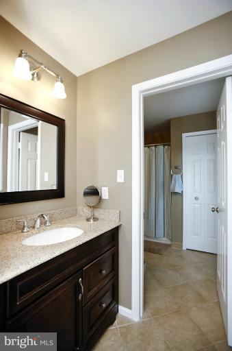 9229 Rockefeller Lane Springfield, VA 22153 - Photo 13 of 27 Bath (Master)