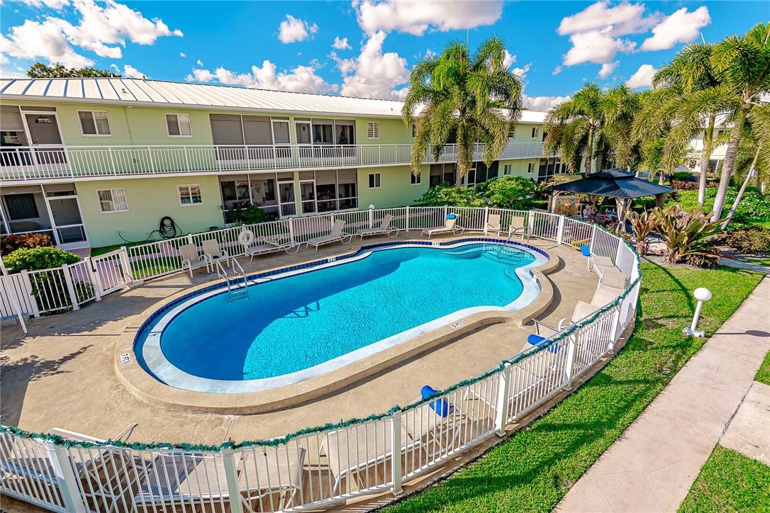 2100 Northeast 38th Street, Unit 208 Lighthouse Point, FL 33064 - Photo 22 of 28 Photo 22