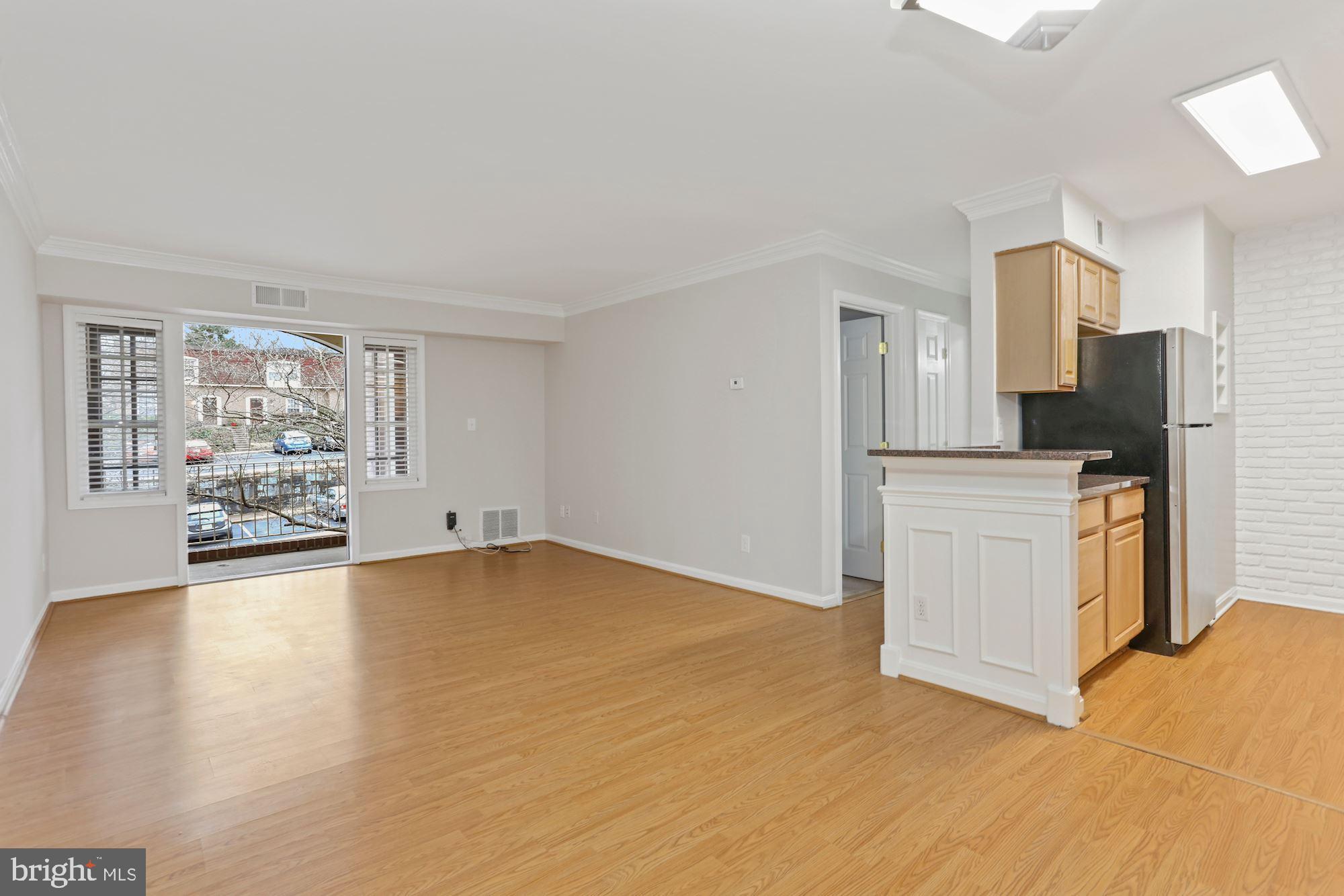 8110 E Colony Point Road, Unit 218 Springfield, VA 22152 - Photo 12 of 40 Overview from dining area