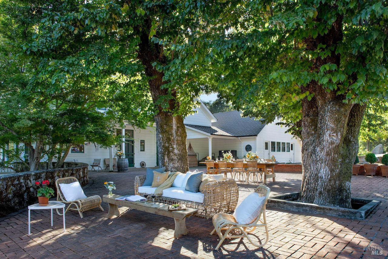 750 Conn Valley Road St. Helena, CA 94574 - Photo 17 of 33