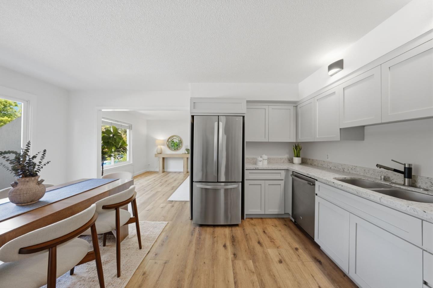 701 North Rengstorff Avenue, Unit 6 Mountain View, CA 94043 - Photo 8 of 49