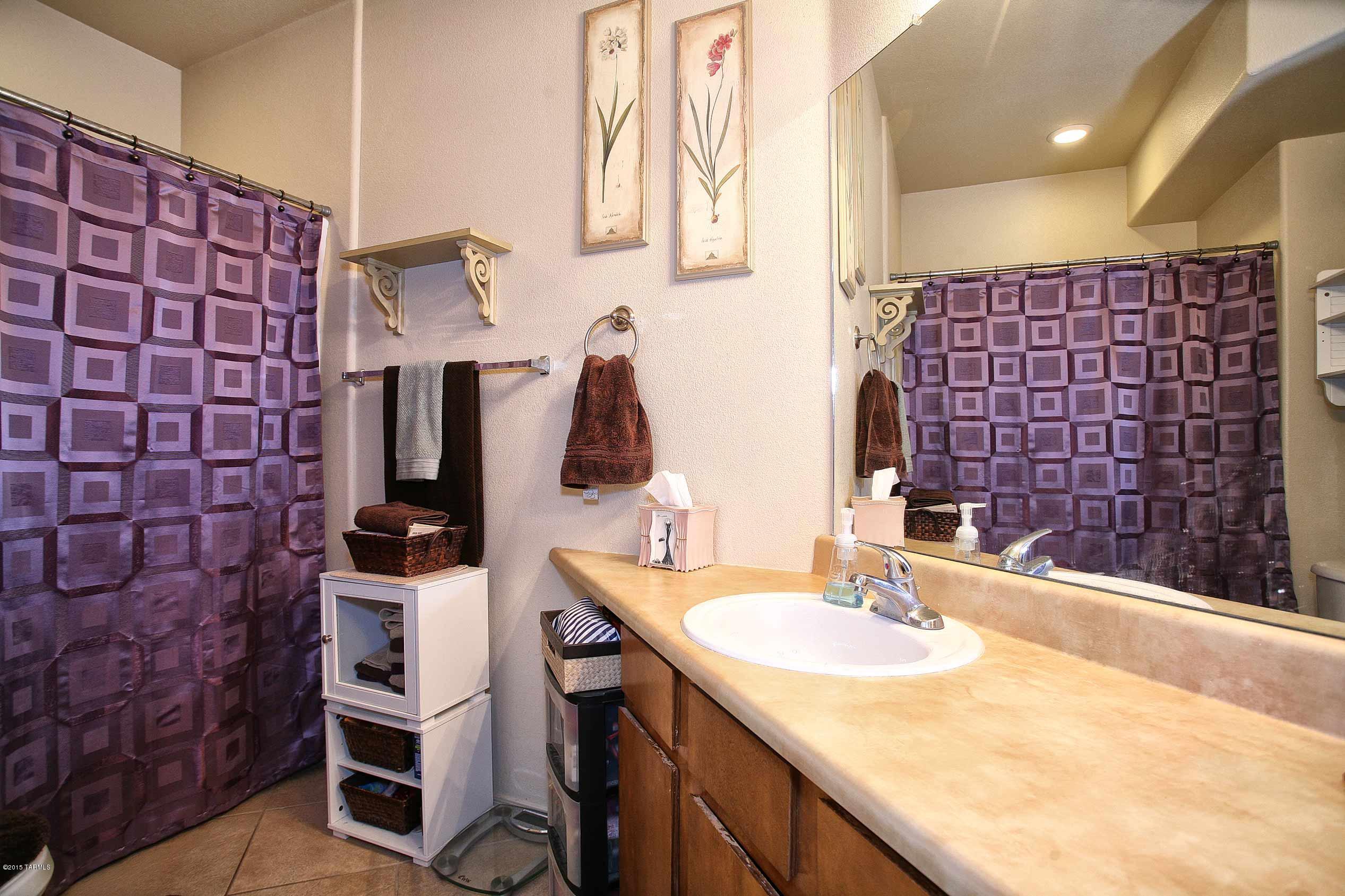 2550 East River Road, Unit 20204 Tucson, AZ 85718 - Photo 9 of 10