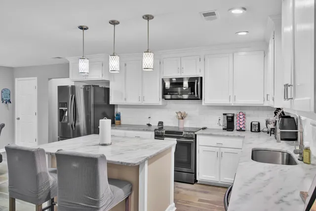 $749,000 | 320 Harry Lane, Moncks Corner, SC 29461