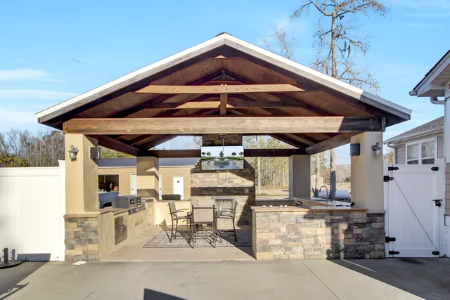 $749,000 | 320 Harry Lane, Moncks Corner, SC 29461