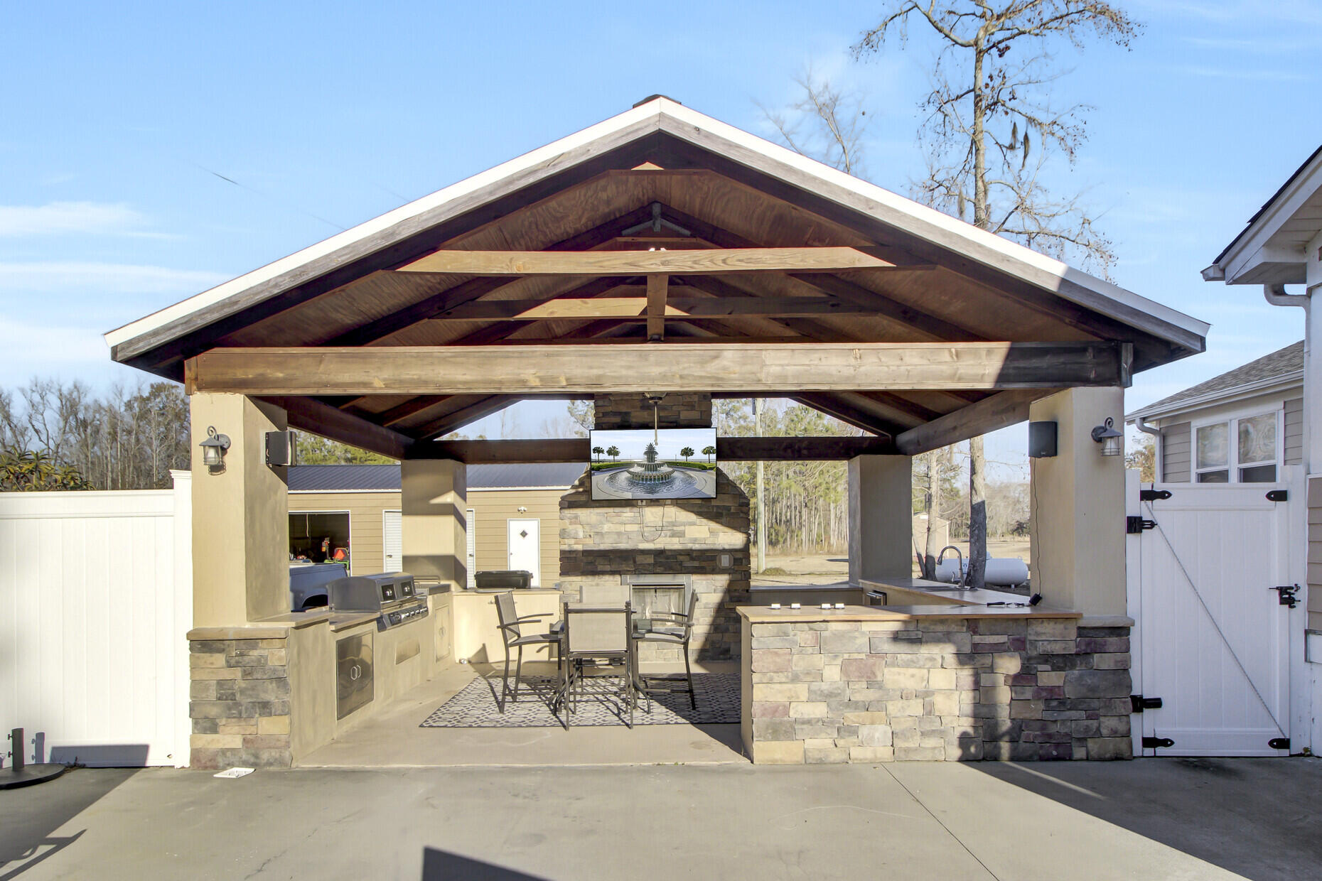 320 Harry Lane Moncks Corner, SC 29461 - Photo 4 of 48 48_42_mls