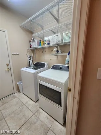 $2,500 | 2570 Downeyville Avenue, Henderson, NV 89052