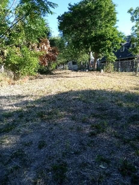 508 West Ave B Robstown, TX 78380 - Photo 3 of 3