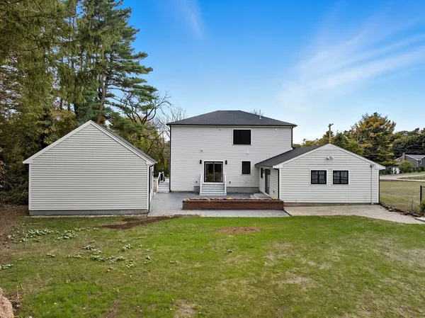 $1,300,000 | 434 Sumner Street, Stoughton, MA 02072