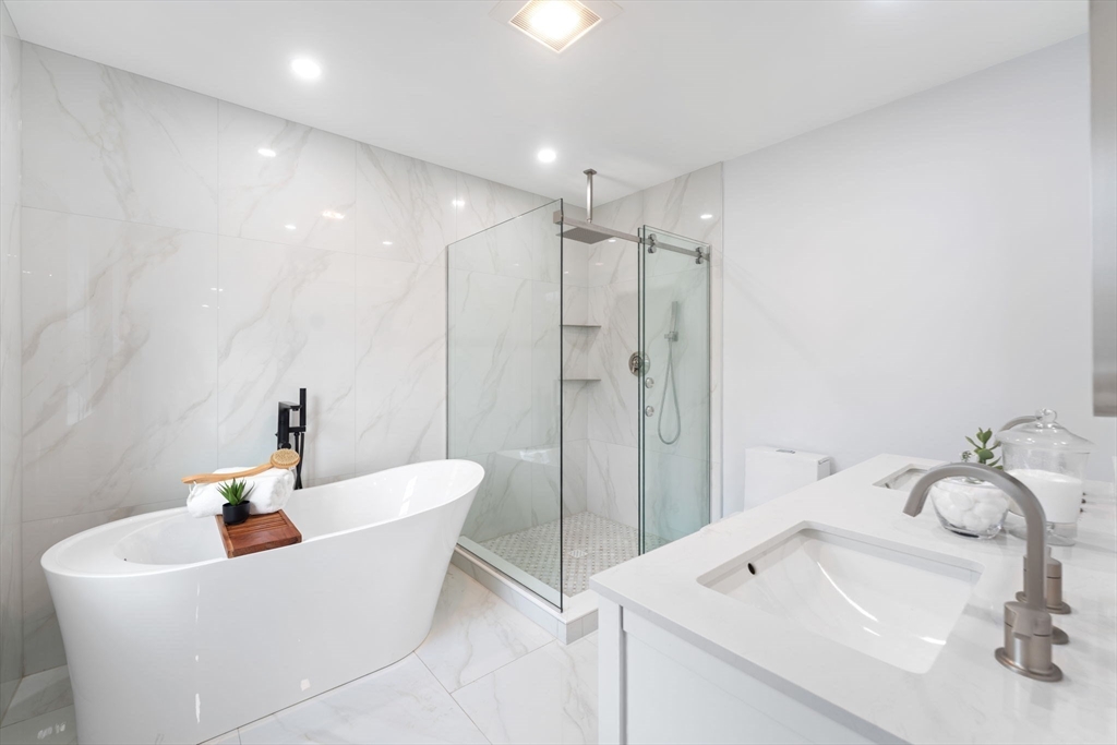 434 Sumner Street Stoughton, MA 02072 - Photo 30 of 32