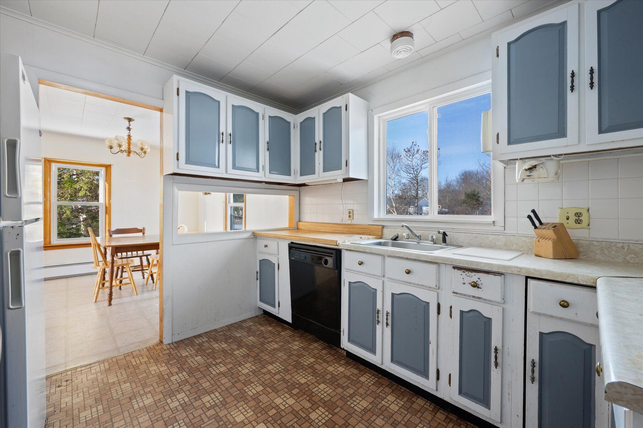 942 Mason Bay Road Jonesport, ME 04649 - Photo 14 of 54 Kitchen
