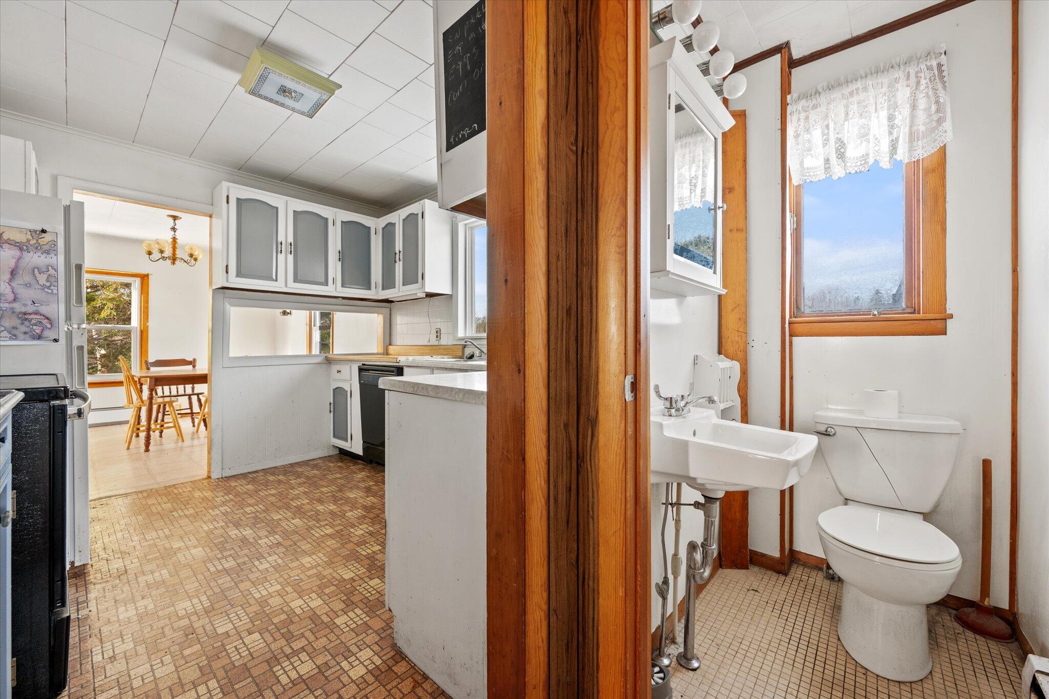 942 Mason Bay Road Jonesport, ME 04649 - Photo 24 of 54 Half bath