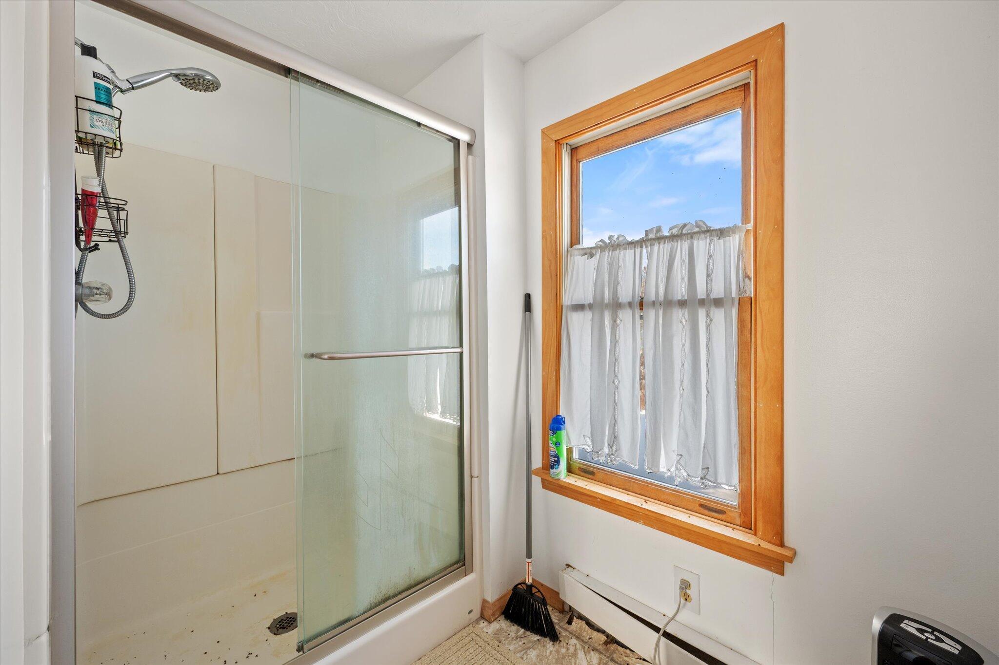 942 Mason Bay Road Jonesport, ME 04649 - Photo 32 of 54 Bathroom