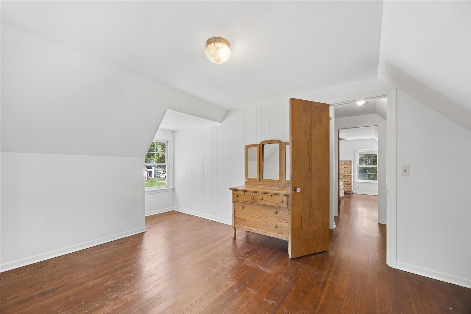 1902 East Indiana Street Wheaton, IL 60187 - Photo 16 of 25 Gallery Image 16